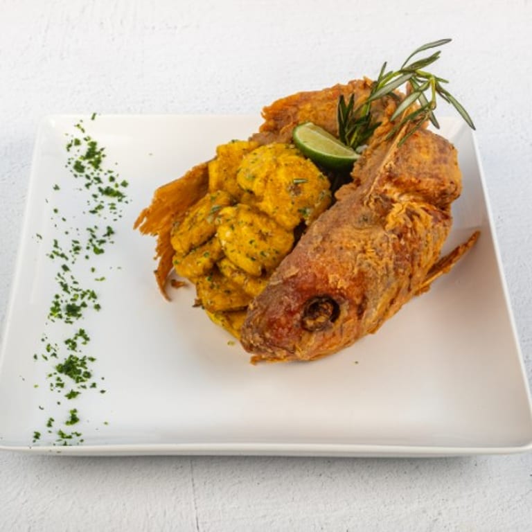 Encebollado: A Latin-American Seafood Delight